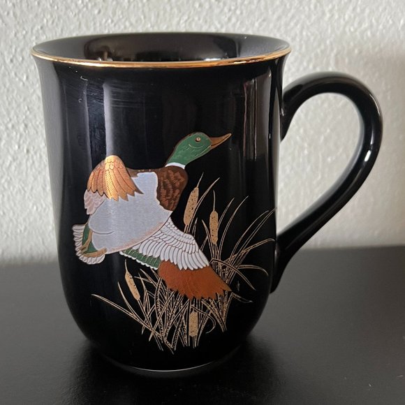 Pair of Otagiri Japan Mugs ~ Hummingbird ~ Duck ~ Black w/ Metallic Gold - Picture 4 of 9